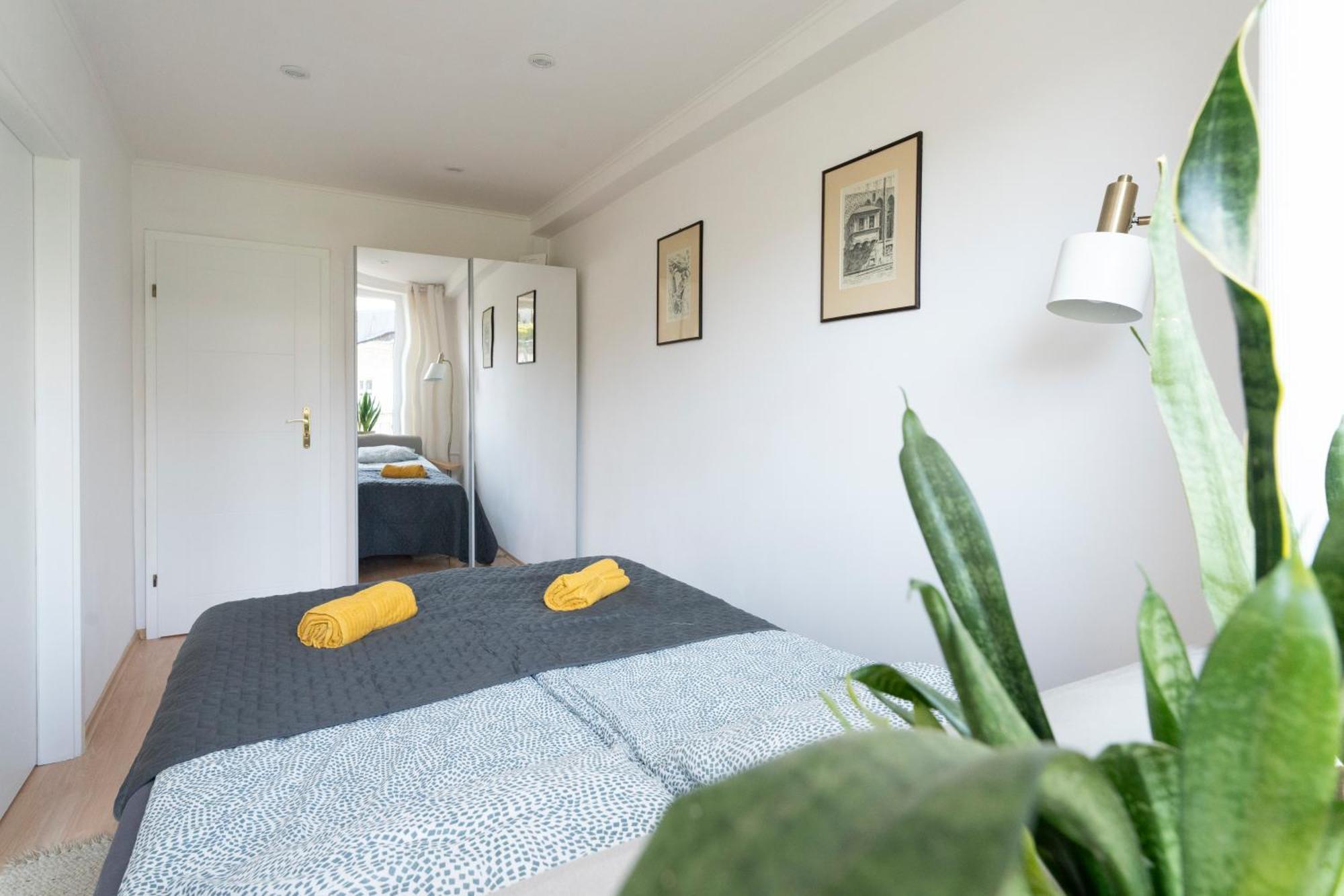 ורשה Greenpoint Hoza Apartment מראה חיצוני תמונה